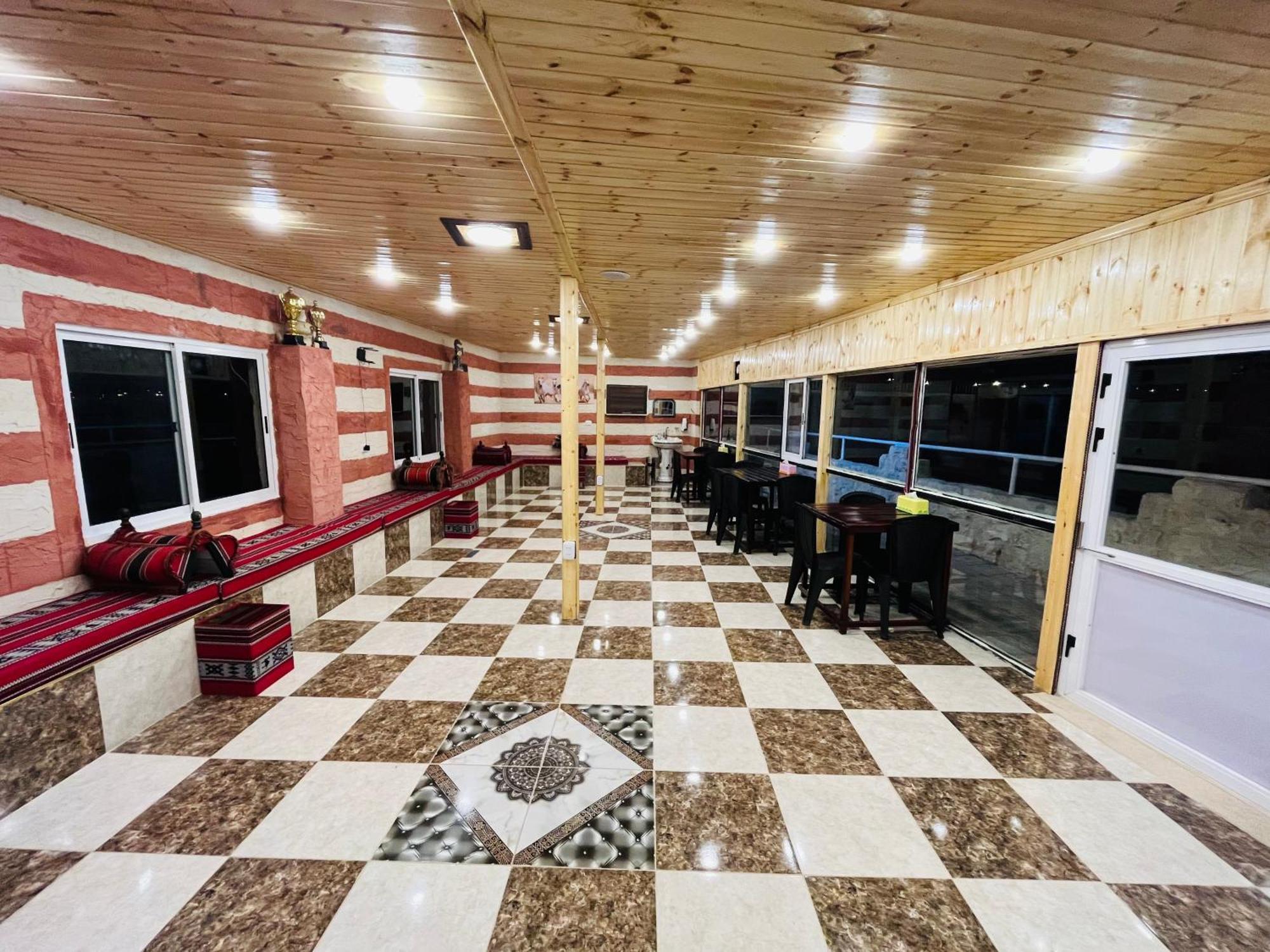Petra Royal Ranch Panzió Vádi Músza Kültér fotó